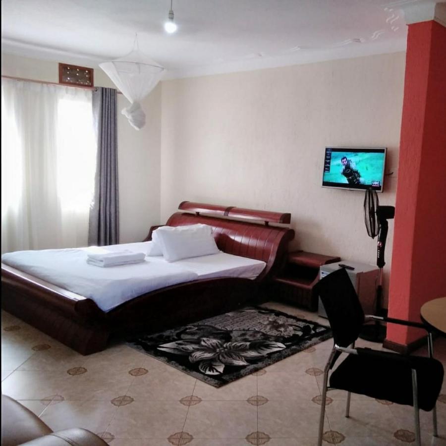 Migingo Suites Entebbe Zewnętrze zdjęcie