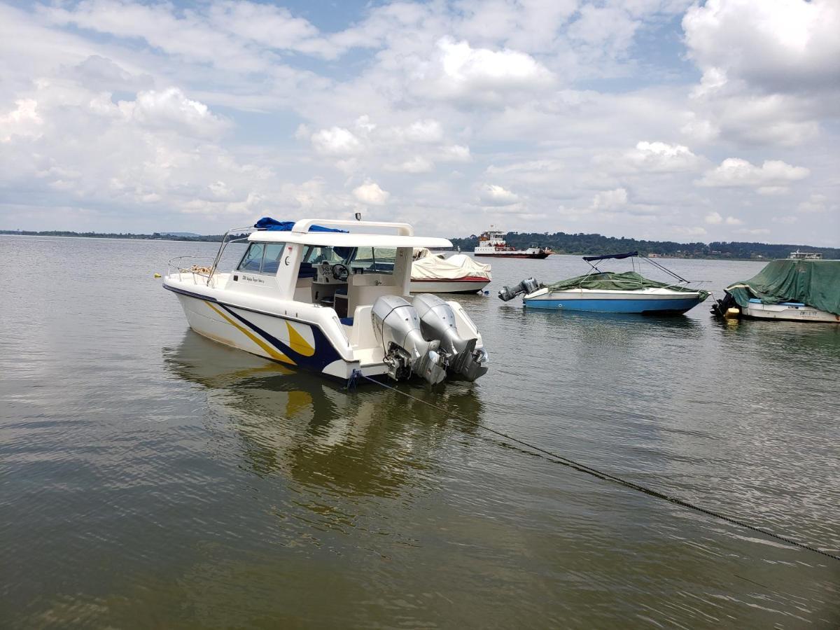Migingo Suites Entebbe Zewnętrze zdjęcie