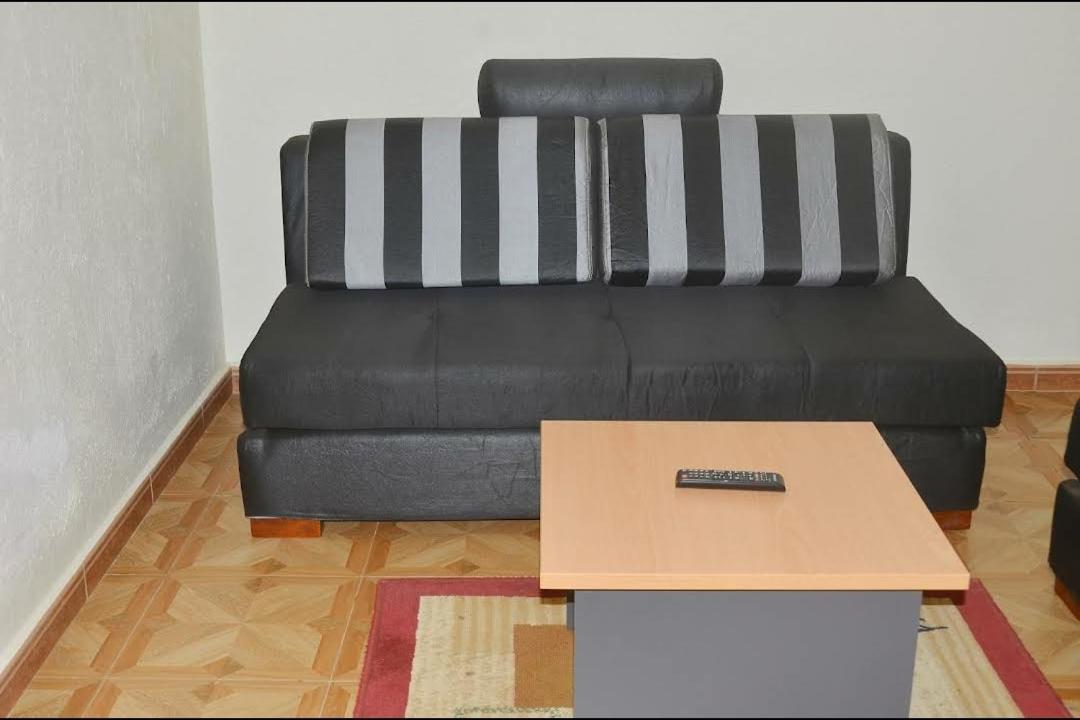 Migingo Suites Entebbe Zewnętrze zdjęcie