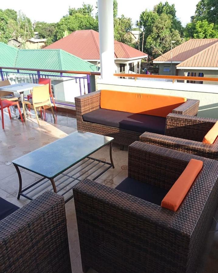 Migingo Suites Entebbe Zewnętrze zdjęcie
