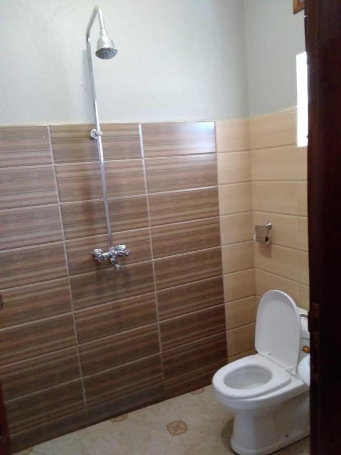 Migingo Suites Entebbe Zewnętrze zdjęcie