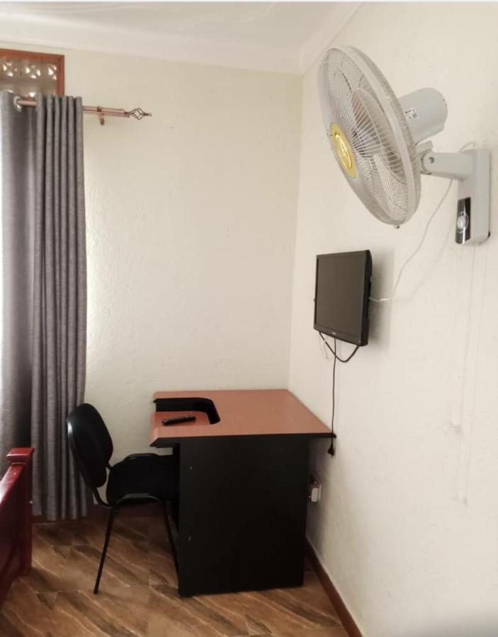 Migingo Suites Entebbe Zewnętrze zdjęcie